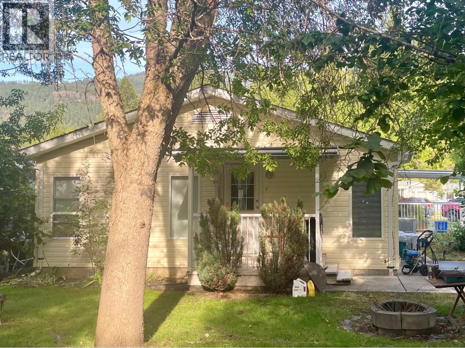 1500 Neimi Road Unit 11, Christina Lake, BC V0H 1E2