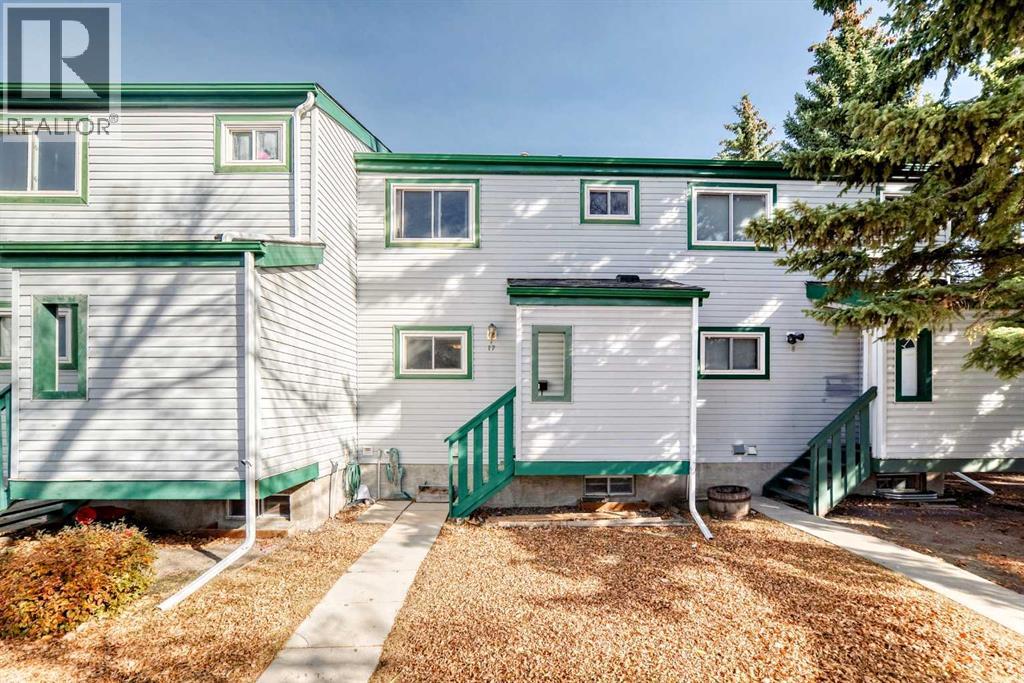 131 Templehill Drive Ne Unit 17, Calgary, AB T1Y 4T1