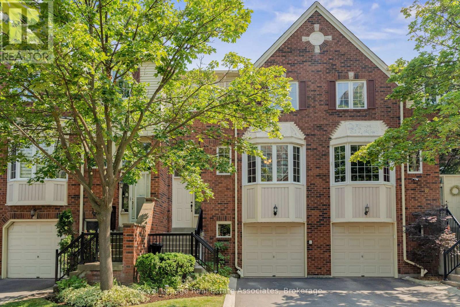 7 4605 Donegal Dr, Mississauga, ON L5M 4X7