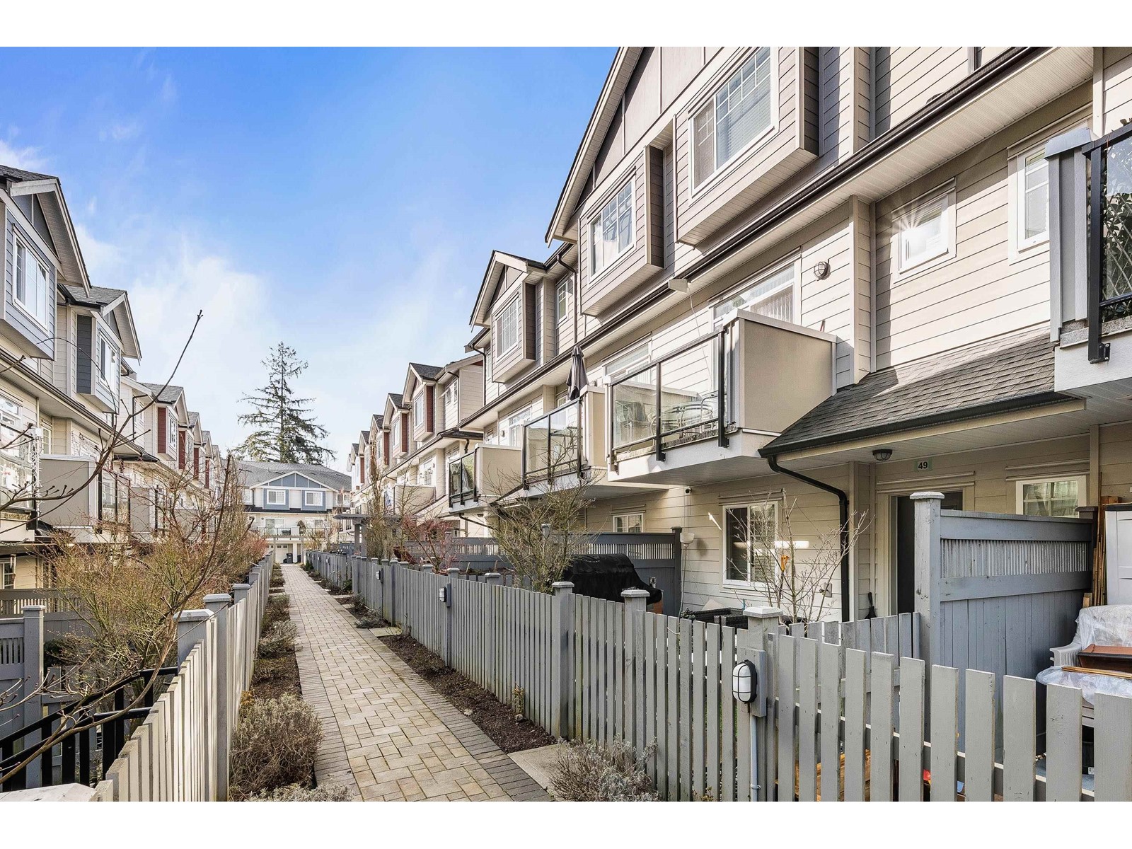13898 64 Avenue Unit 49, Surrey, BC V3W 1L6