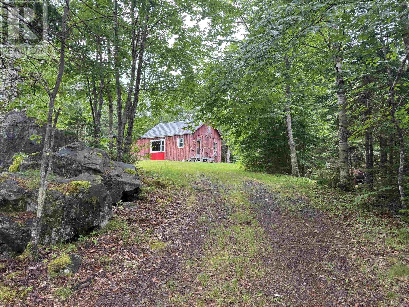 600 Reid Station Rd, South Branch, NS B0N 2P0
