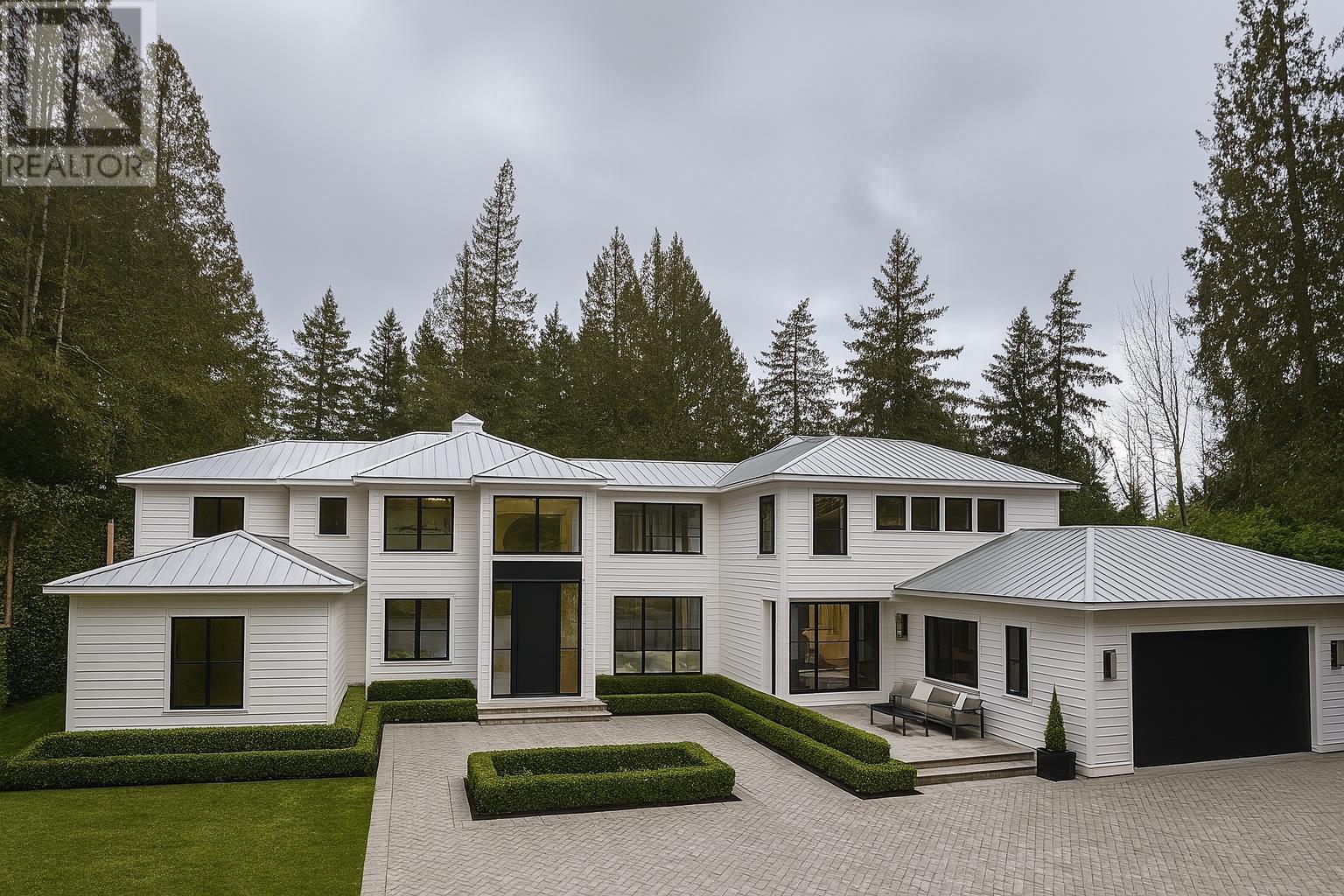 4652 Clovelly Walk, West Vancouver, BC V7W 1H3