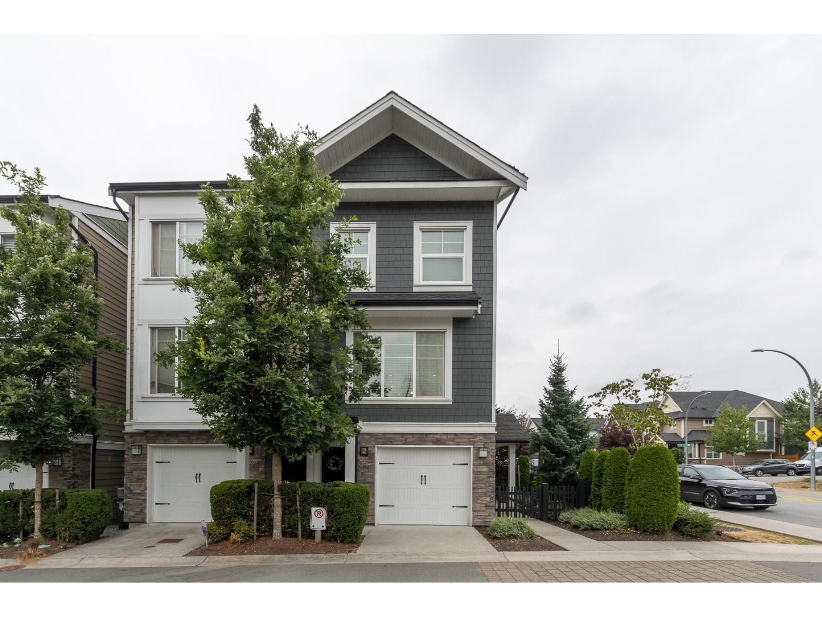 21150 76a Avenue Unit 36, Langley, BC V2Y 0V9