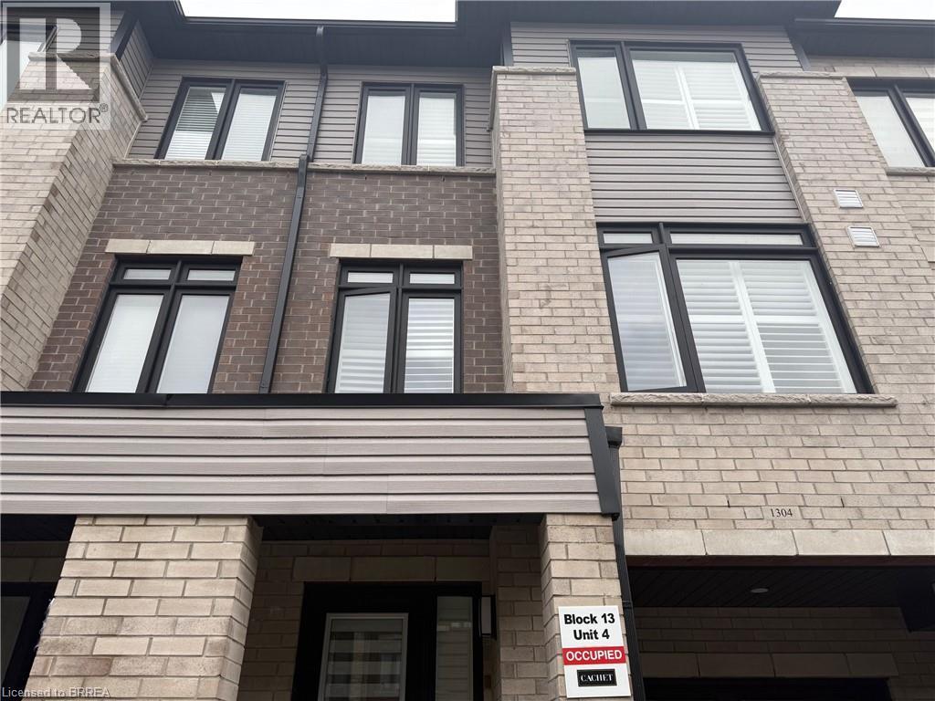 585 Colborne Street Unit 1304, Brantford, ON N3S 0K4