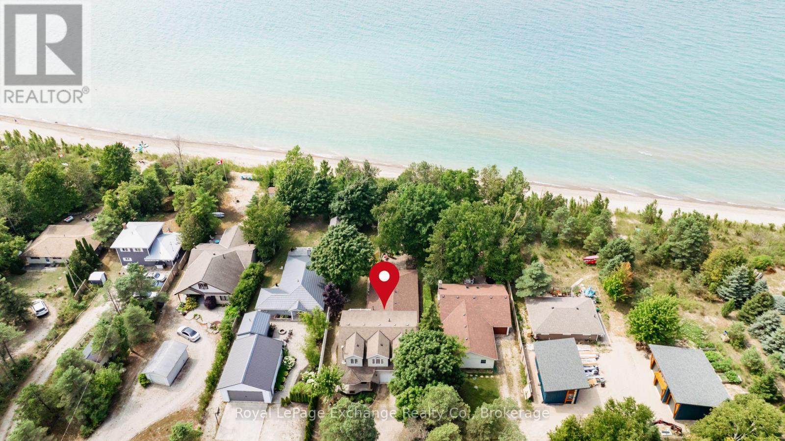 46 Bell Dr, Huron-Kinloss, ON N2Z 0B3