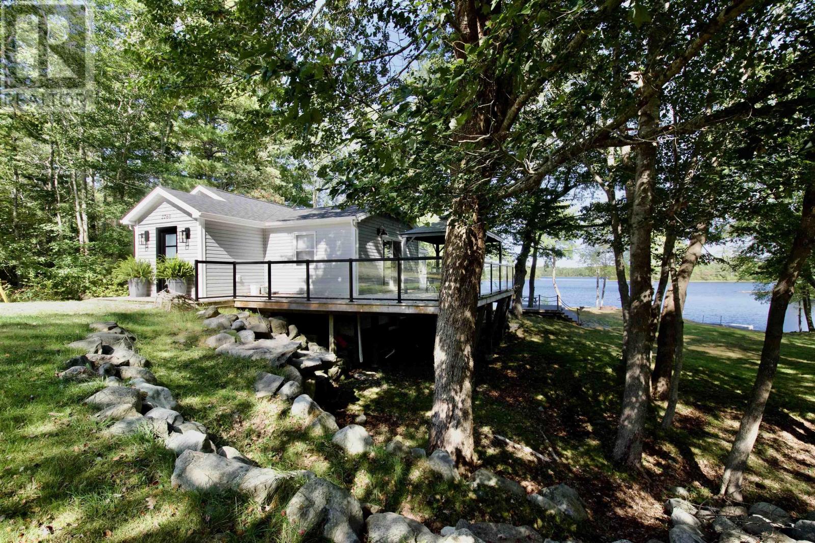 2760 Highway 203, Shelburne, NS B0T 1W0