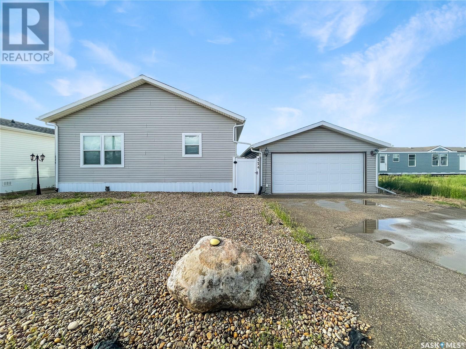 114 Prairie Sun Ct, Swift Current, SK S9H 3X6