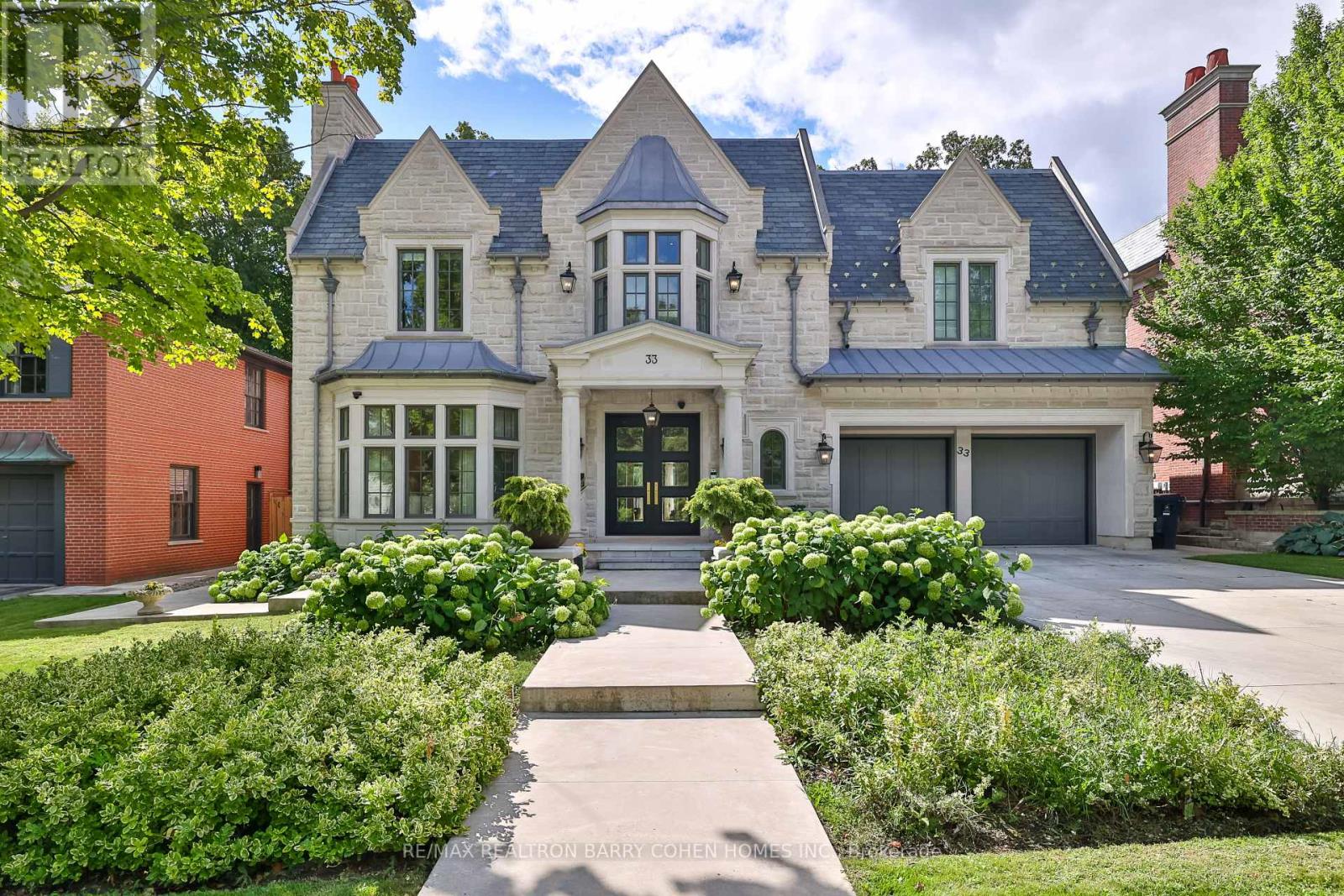 33 Stratheden Rd, Toronto, ON M4N 1E5