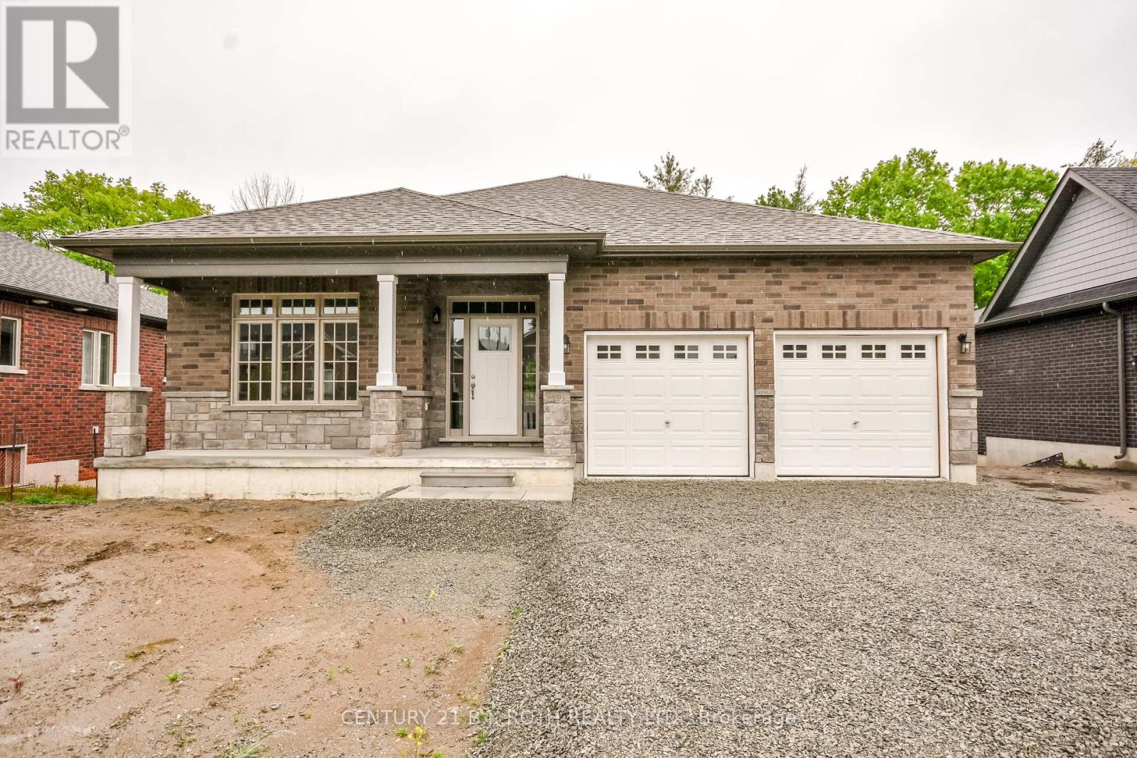 433 Russ Howard Dr, Midland, ON L4R 0A6
