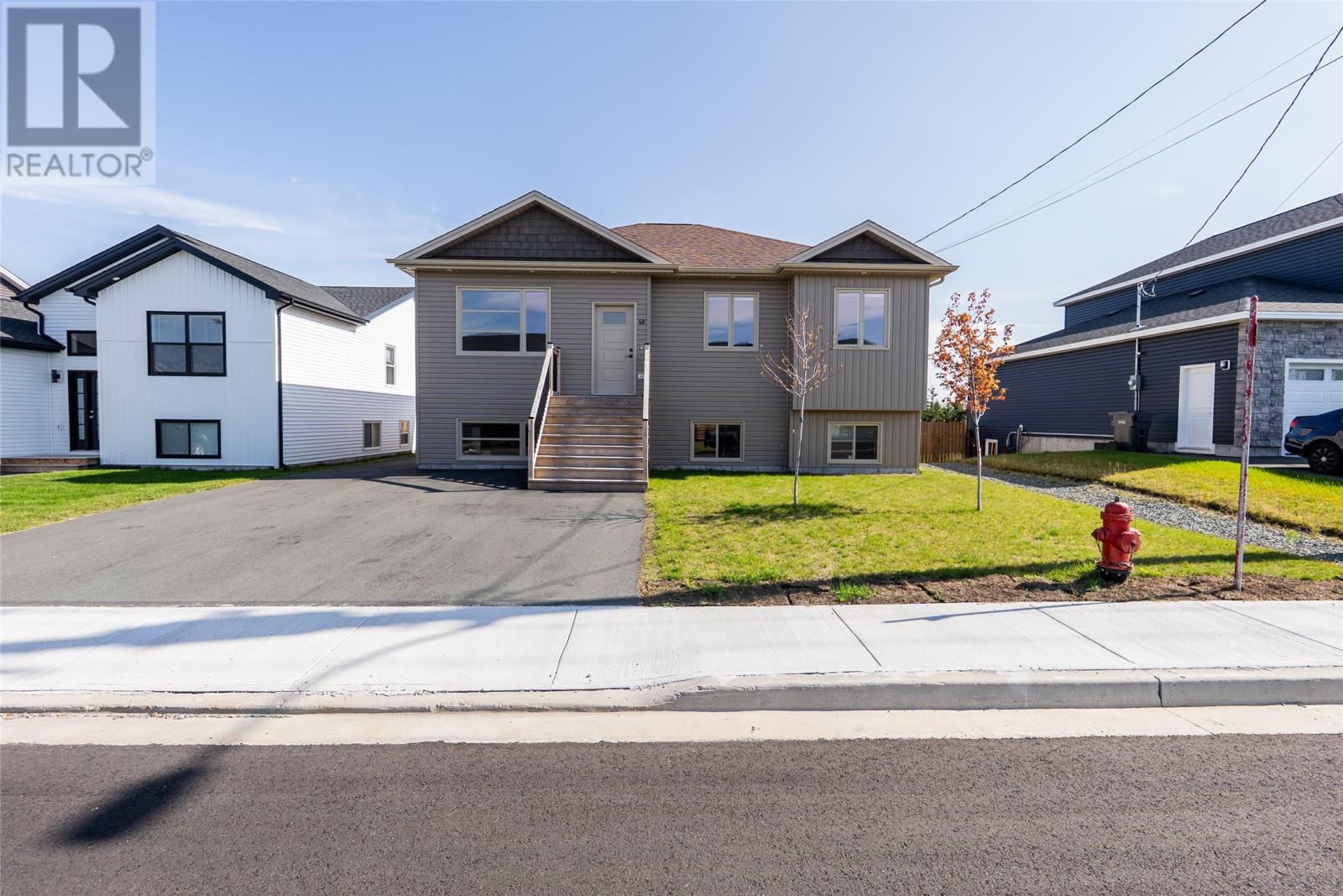 40 Quantum Dr, Paradise, NL A1L 0W3