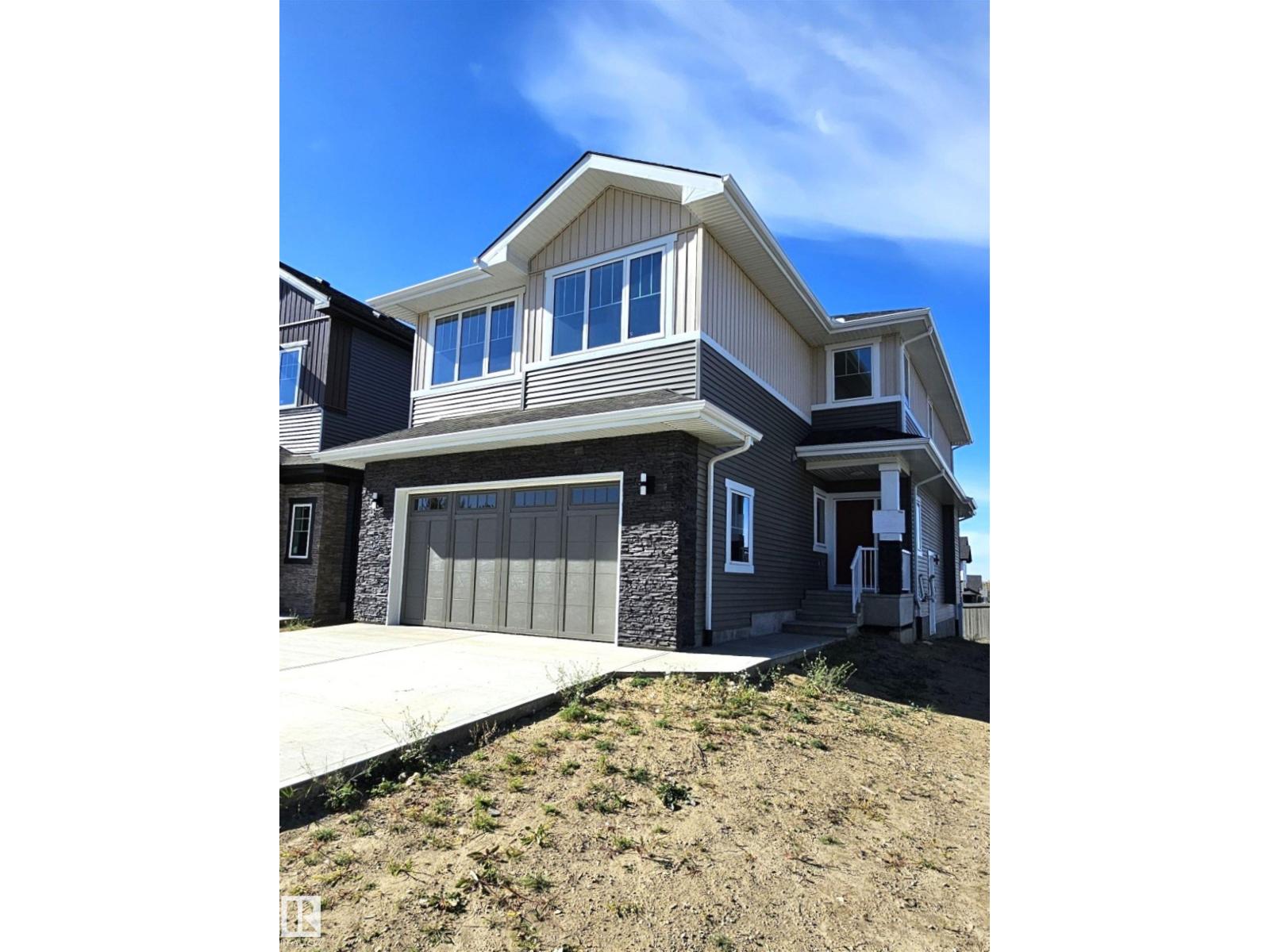 1135 Gyrfalcon Cr NW, Edmonton, AB T5S 0S5