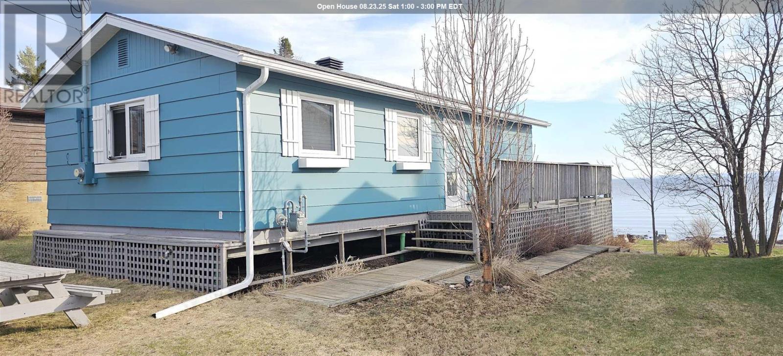 700 E Green Bay Rd, Shuniah, ON P7A 0H5