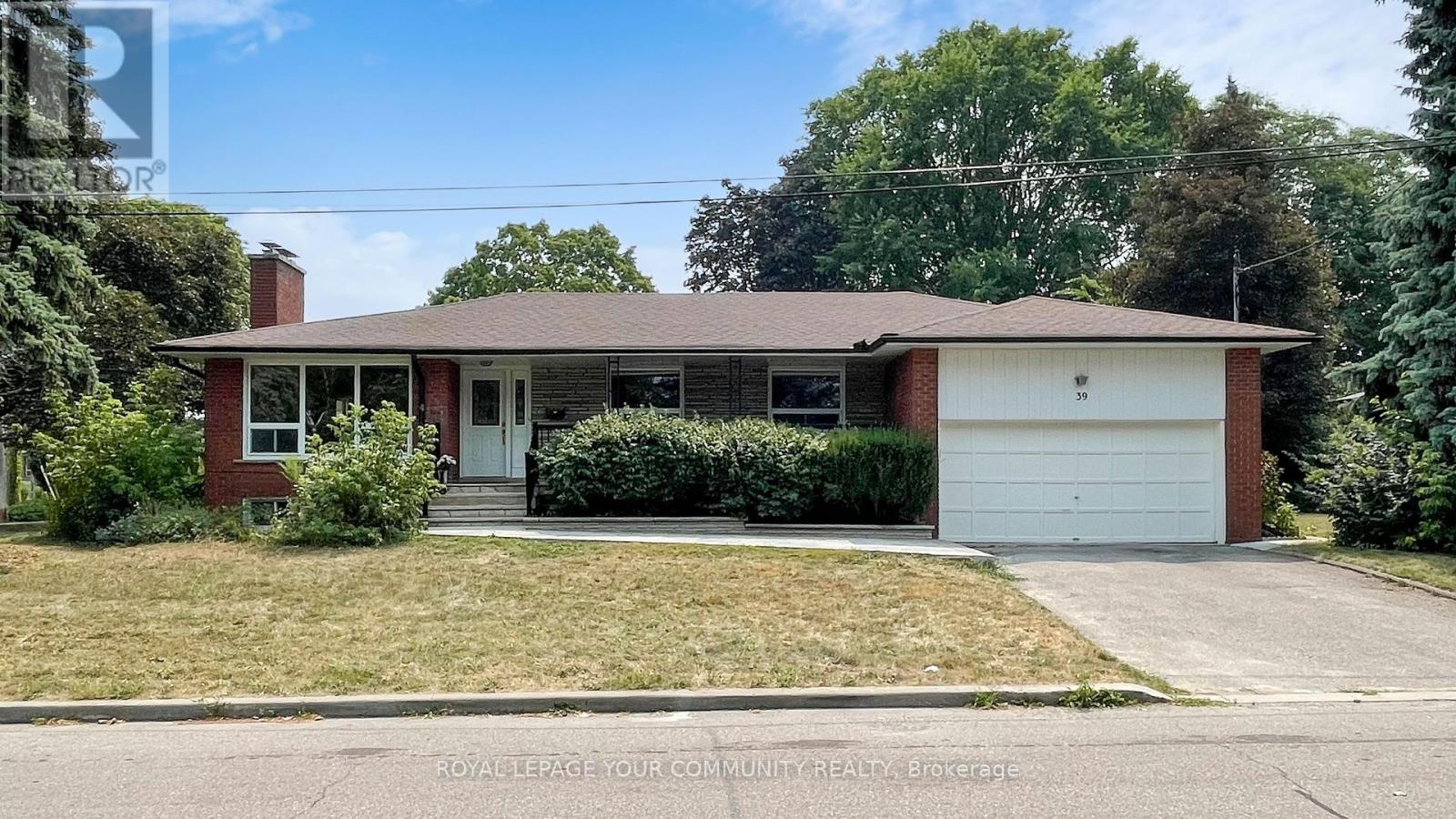 39 Silverview Dr, Toronto Newtonbrook East, ON M2M 2B5