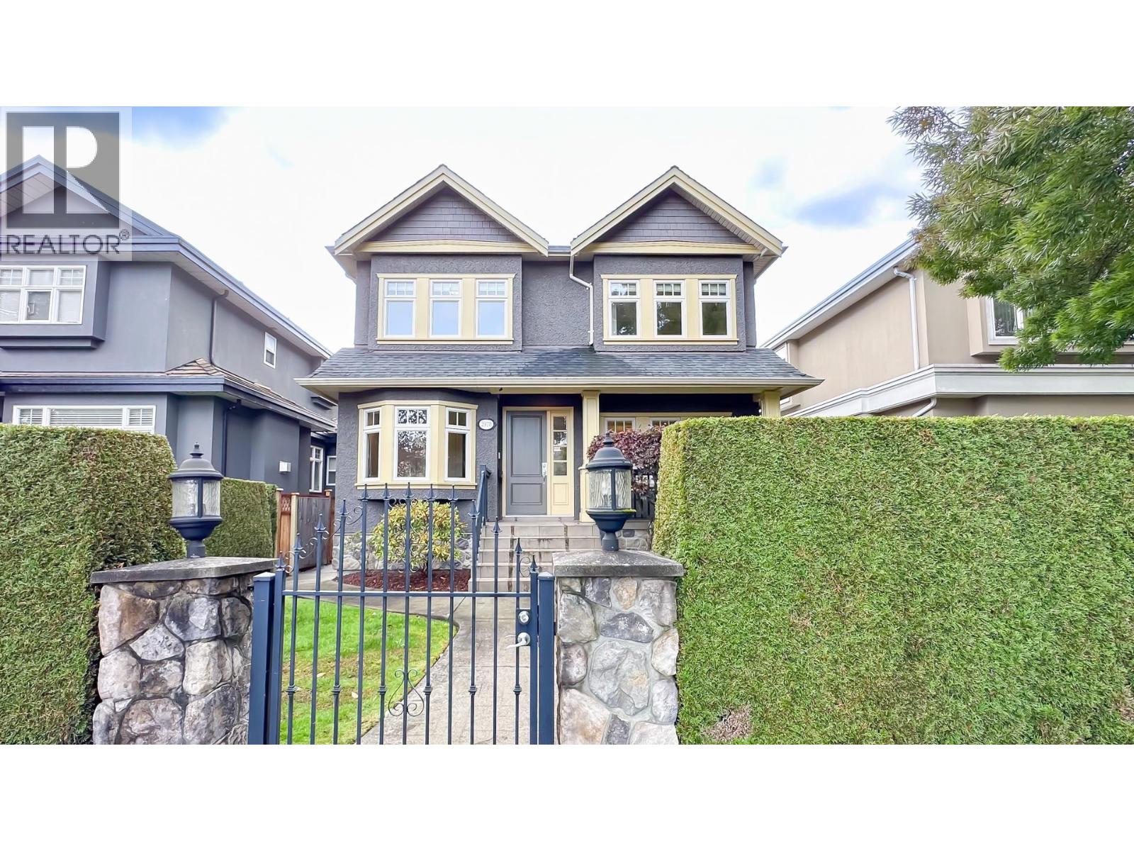 2978 W 21st Ave, Vancouver, BC V6L 1K8
