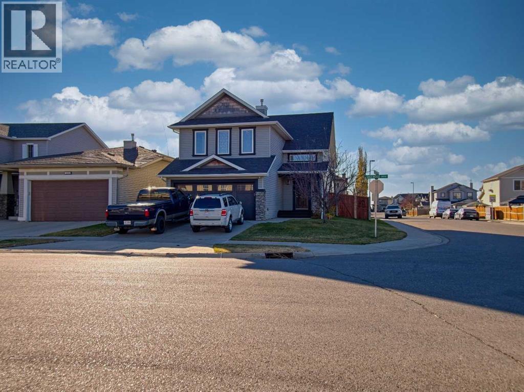 239 Sagewood Dr, Airdrie, AB T4B 3A7