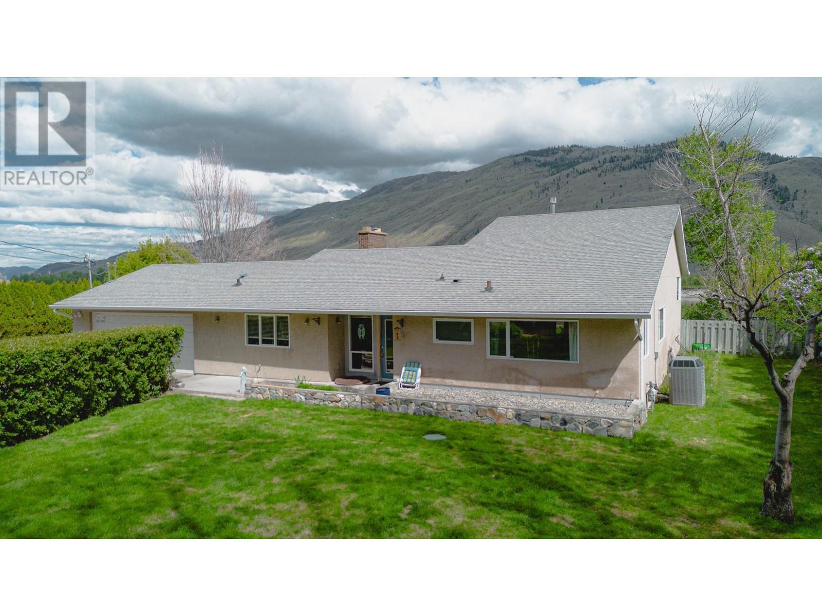 2131 Westsyde Rd, Kamloops, BC V2H 1T7