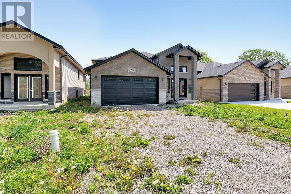 1228 Tourangeau, Windsor, ON N8Y 0B2