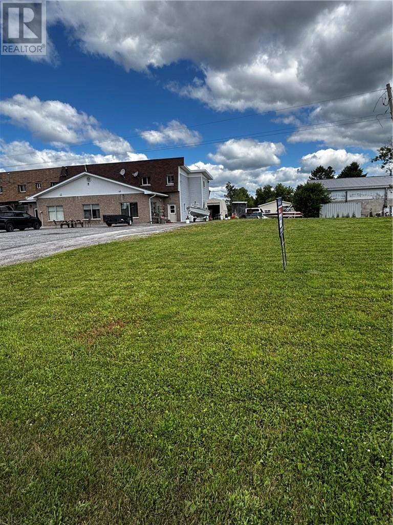 5 Notre Dame E, Noelville, ON P0M 2N0