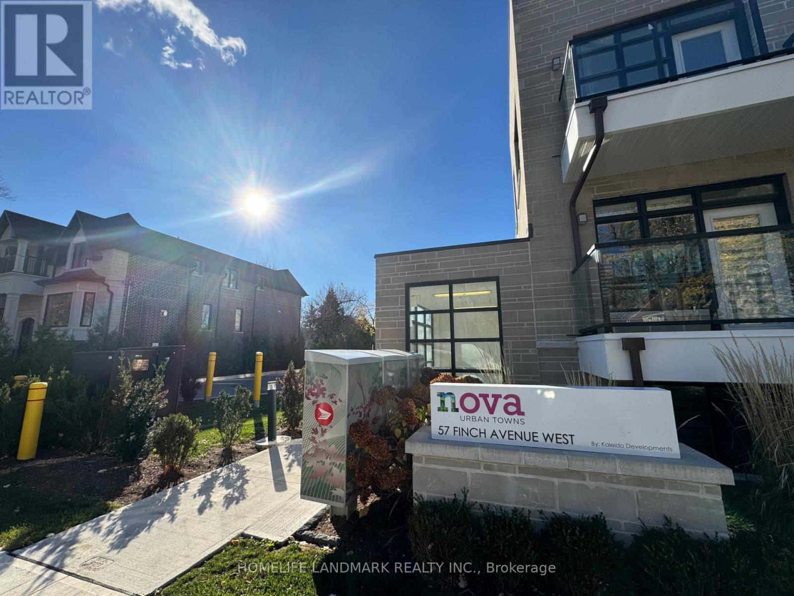 30 57 Finch Ave W, Toronto, ON M2N 0K9