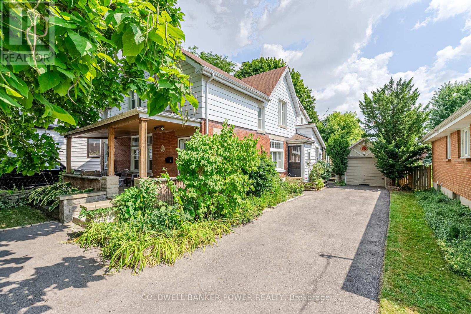 38 Linwood St, London, ON N5Y 1W2