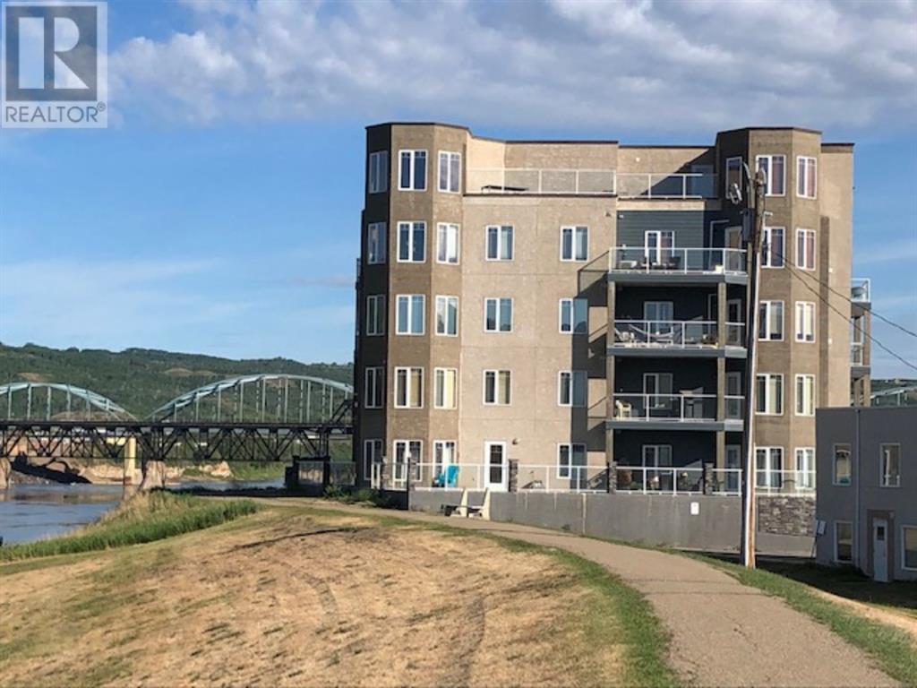 9810 94 Street #201, Peace River, AB T8S 0A1