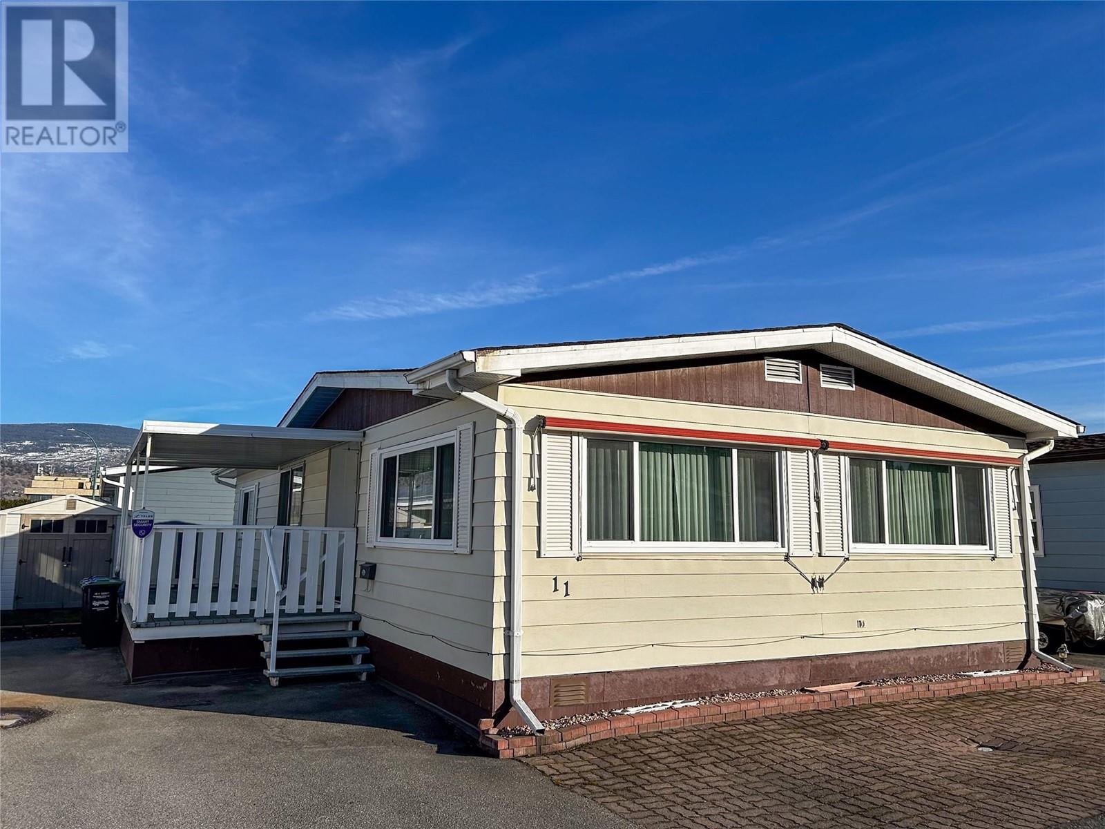 999 Burnaby Avenue Unit 11, Penticton, BC V2A 1G7