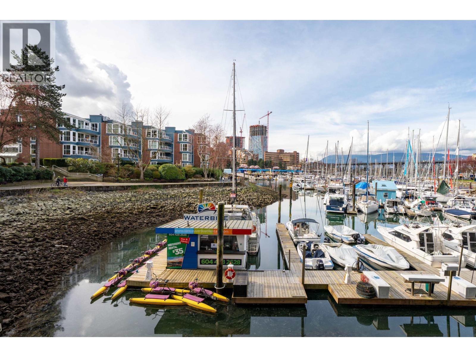 1502 Island Park Walk Unit 108, Vancouver, BC V6H 3Z8