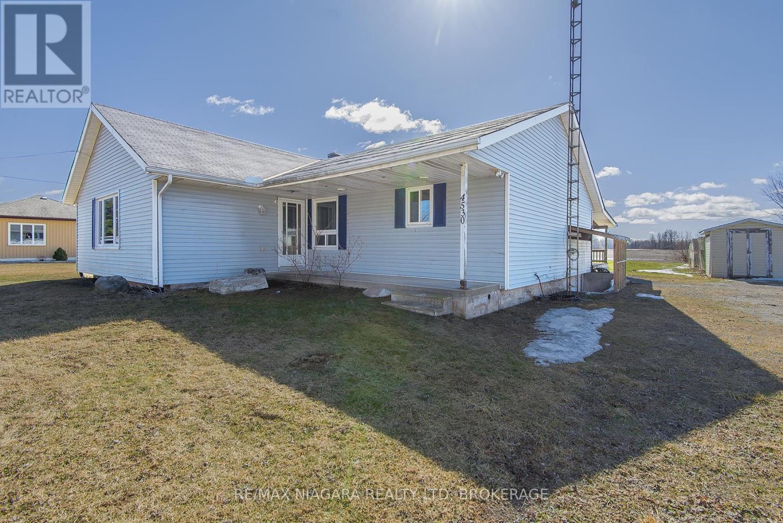 4530 Marshall Rd, Niagara Falls, ON L2E 6S6