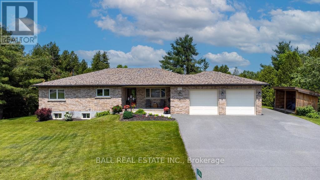 1744 Barton Dr, Selwyn, ON K0L 2H0