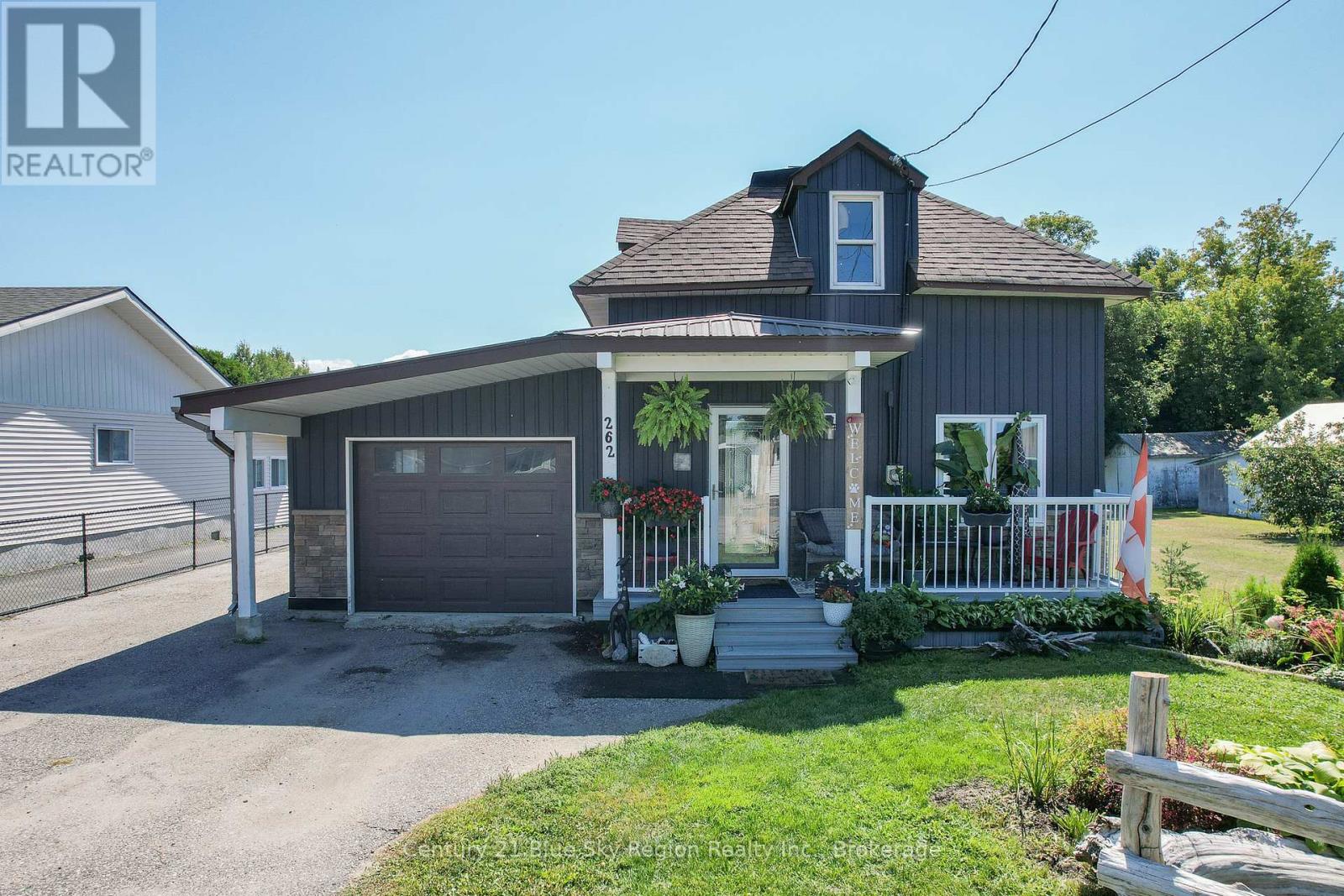 262 Salter St, West Nipissing Sturgeon Falls, ON P2B 3B7