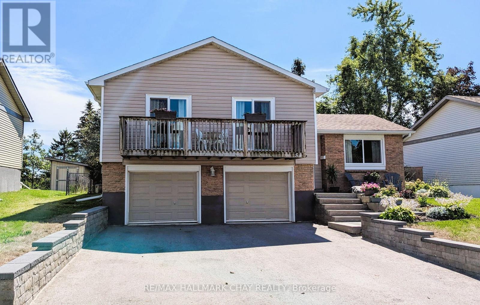 53 Heather St, Barrie, ON L4N 4M9