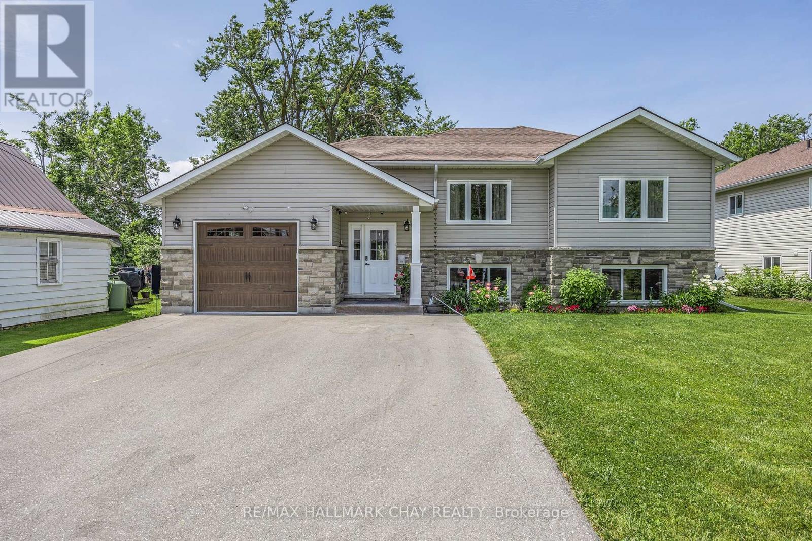 2744 Church St, Ramara, ON L0K 1B0