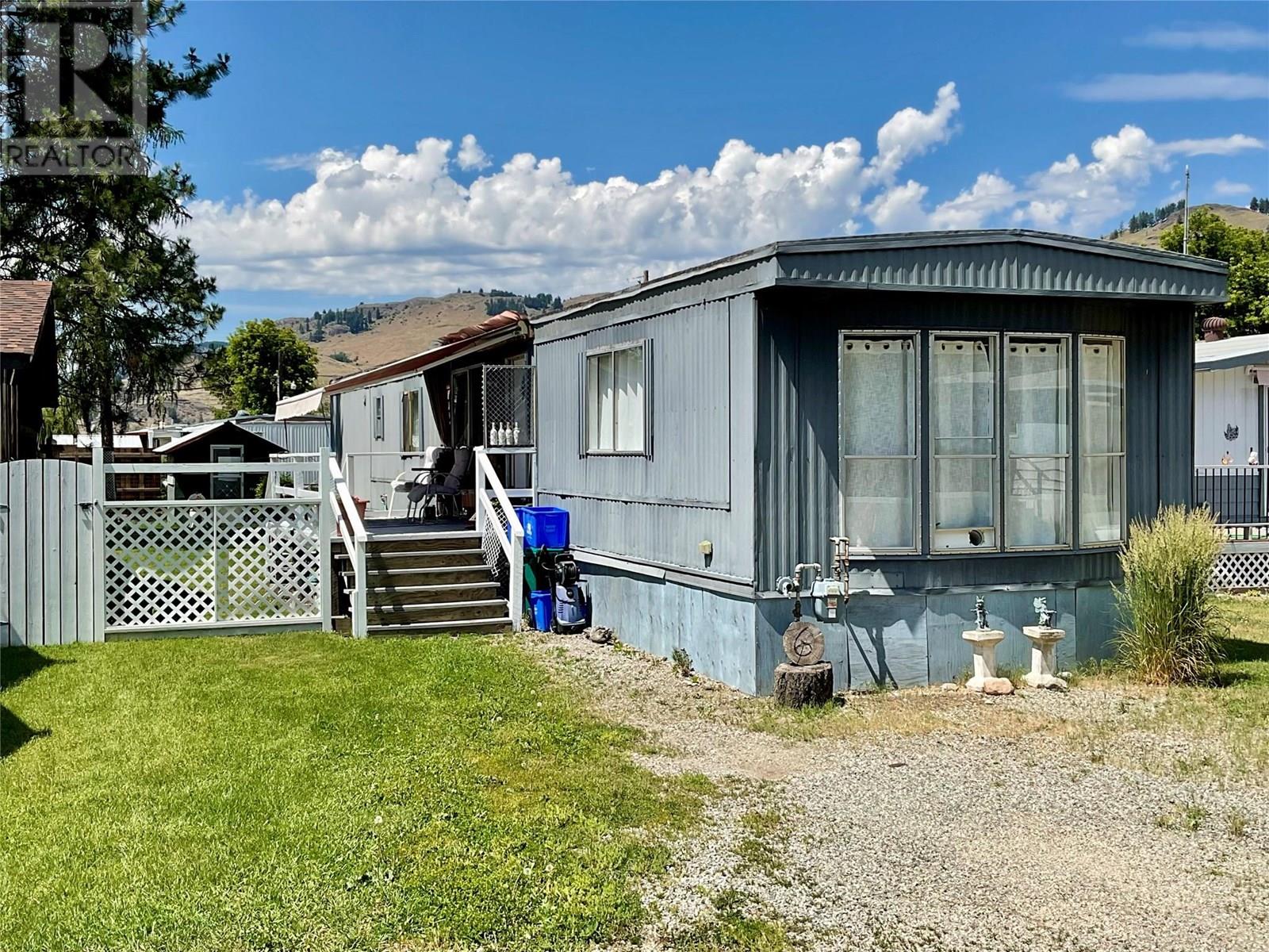 925 Thirteenth Avenue Unit 6d, Midway, BC V0H 1M0