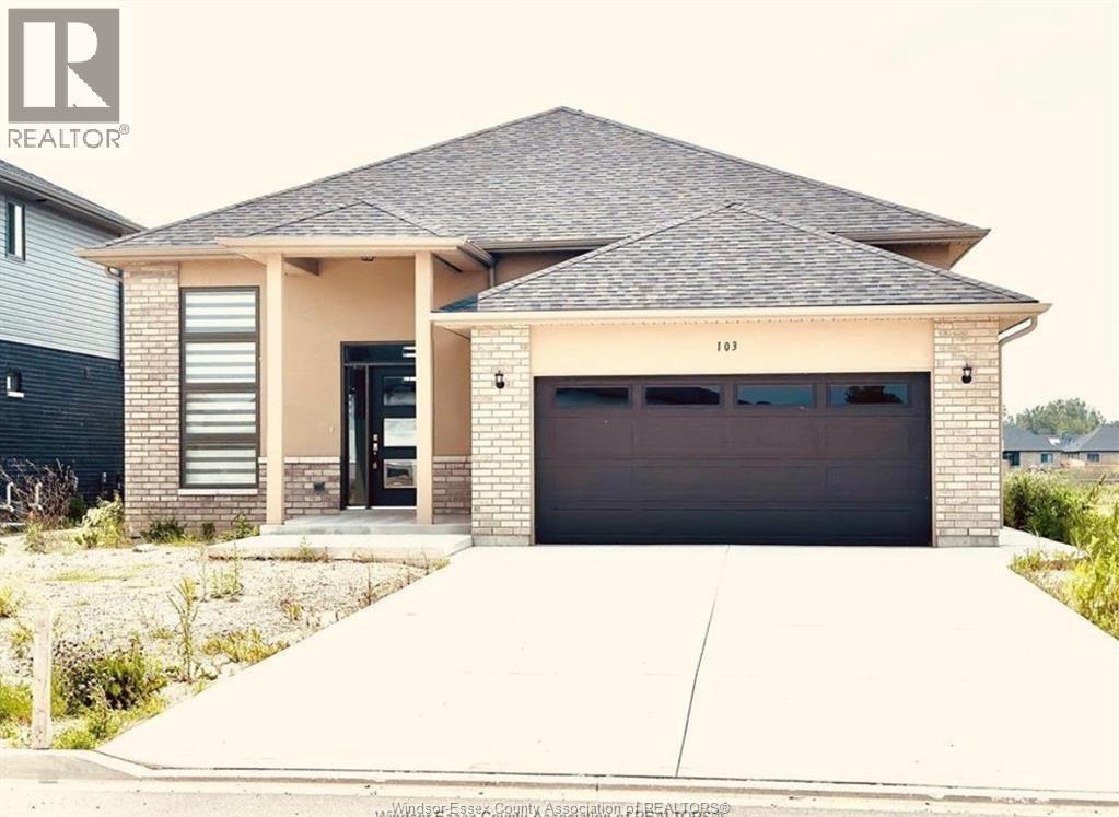 103 Kingsbridge Dr, Amherstburg, ON N9V 4B6