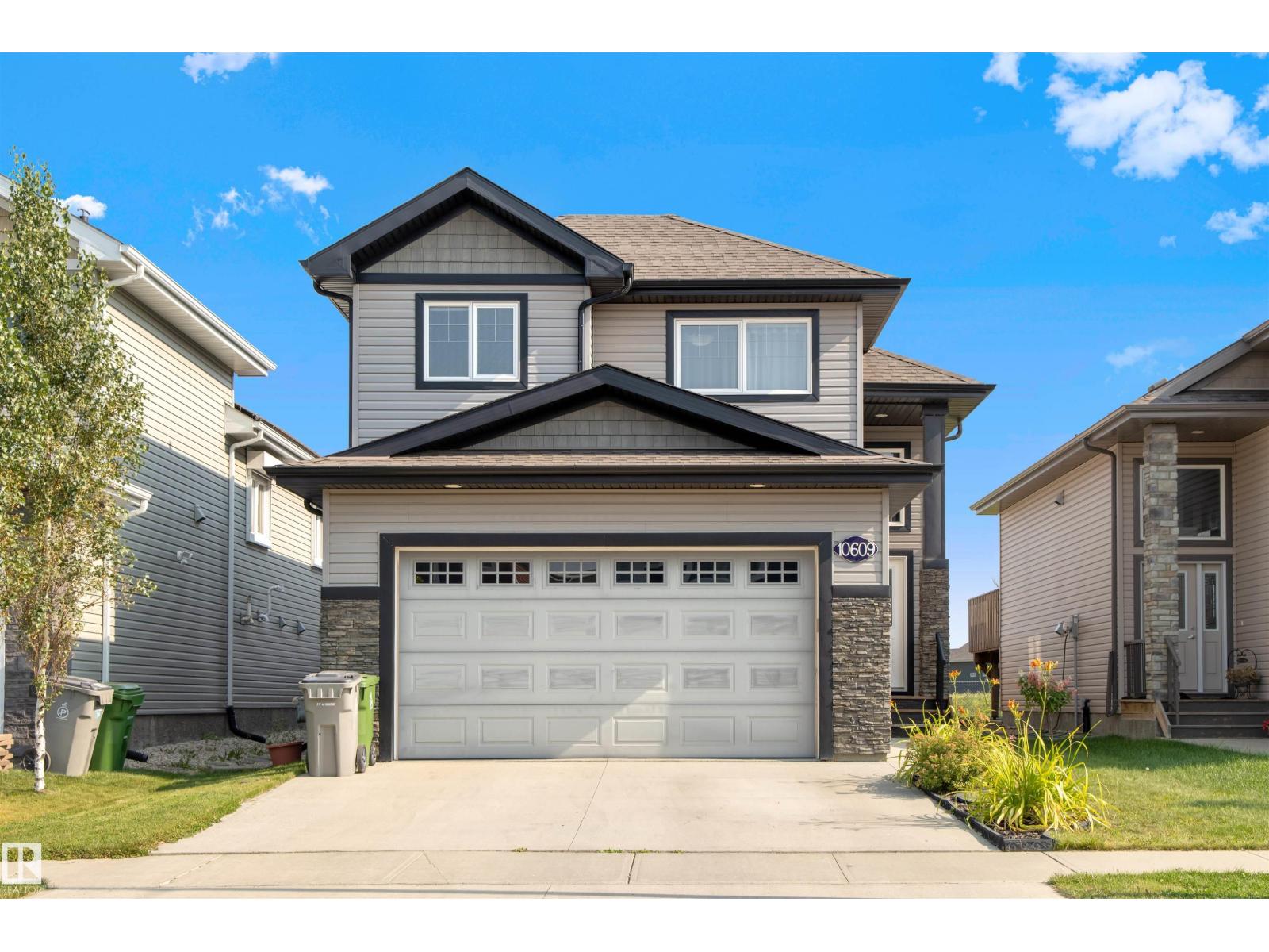 96 St Unit 10609, Morinville, AB T8R 2N5