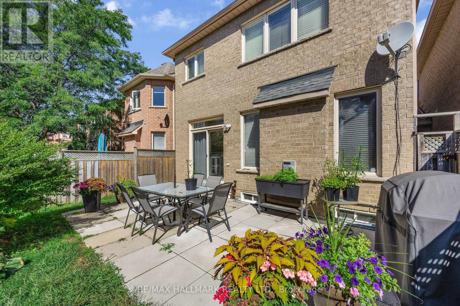 60 Cider Cres, Richmond Hill, ON L4E 4A4