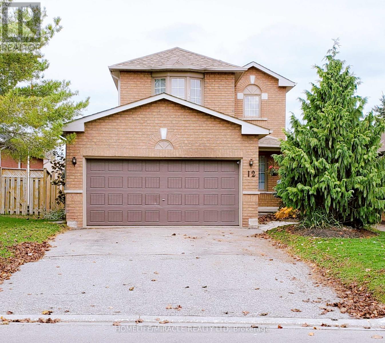 12 Gore Dr, Barrie, ON L4N 8L3