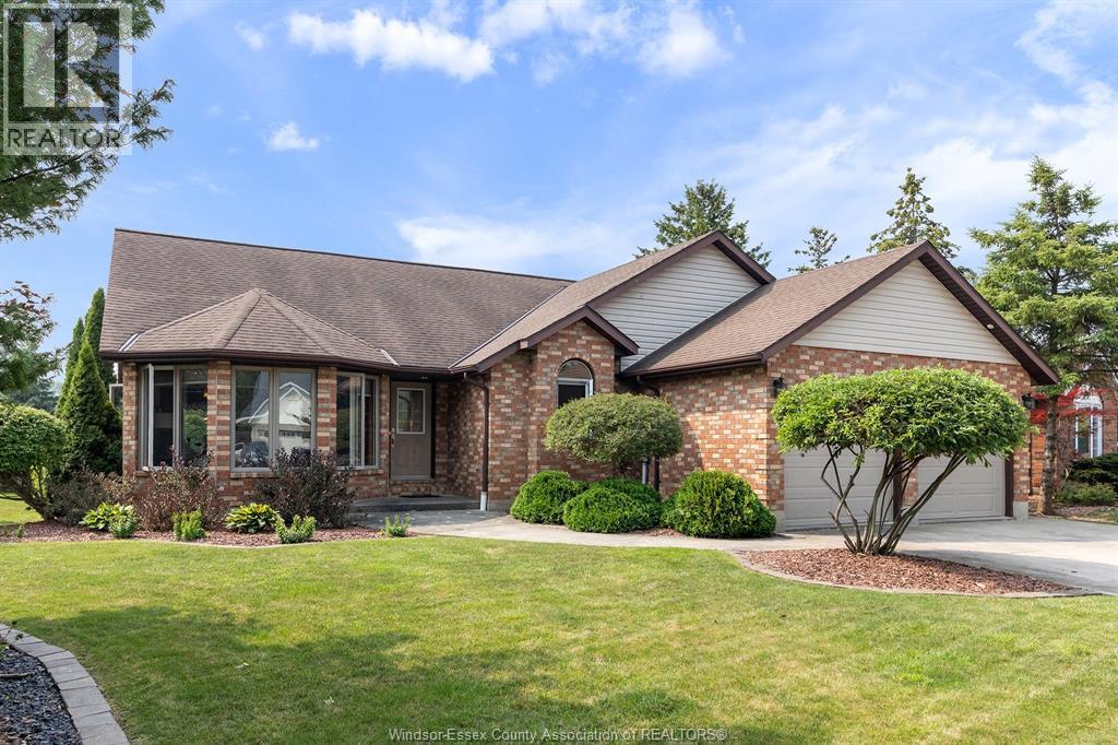 27 Rose Ave, Chatham-Kent, ON N0P 2L0