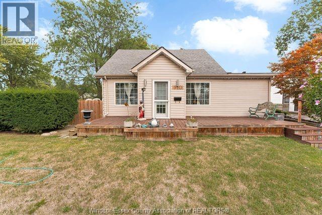 910 Jefferson Blvd, Windsor, ON N8S 2R1
