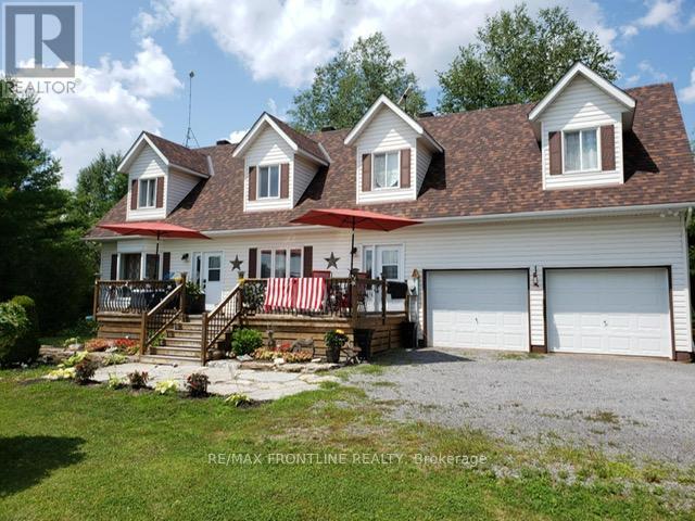 2290 Wolf Grove Rd, Lanark Highlands, ON K0A 1A0