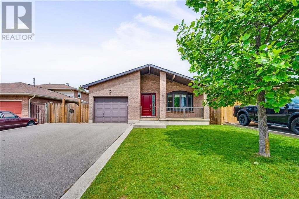9 Valanna Ct, Hamilton, ON L9C 7A3