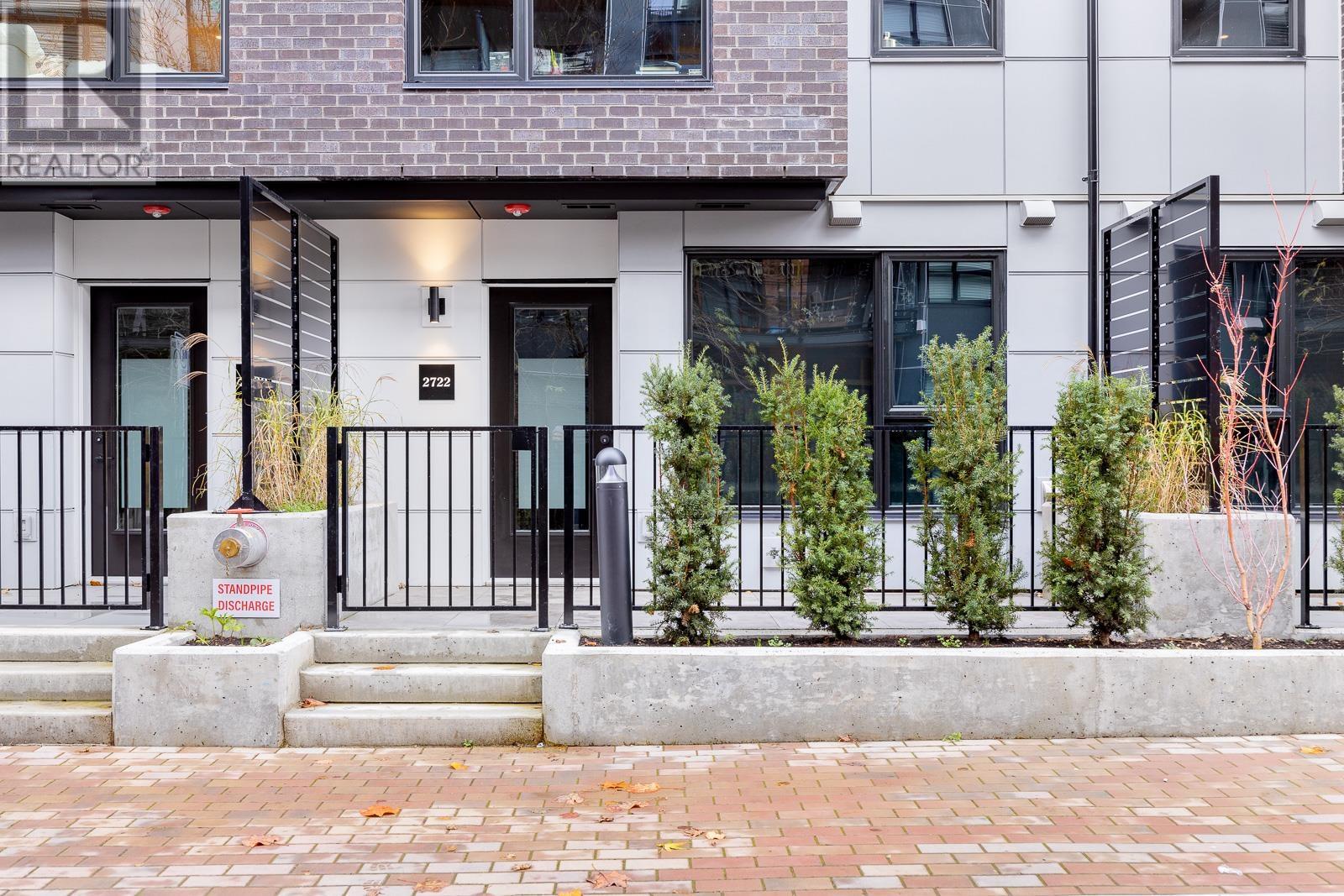 2722 Spring St, Port Moody, BC V3H 0K7