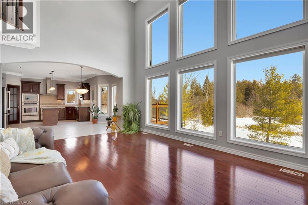 510 Forest Gate Cres, Waterloo, ON N2V 2X2