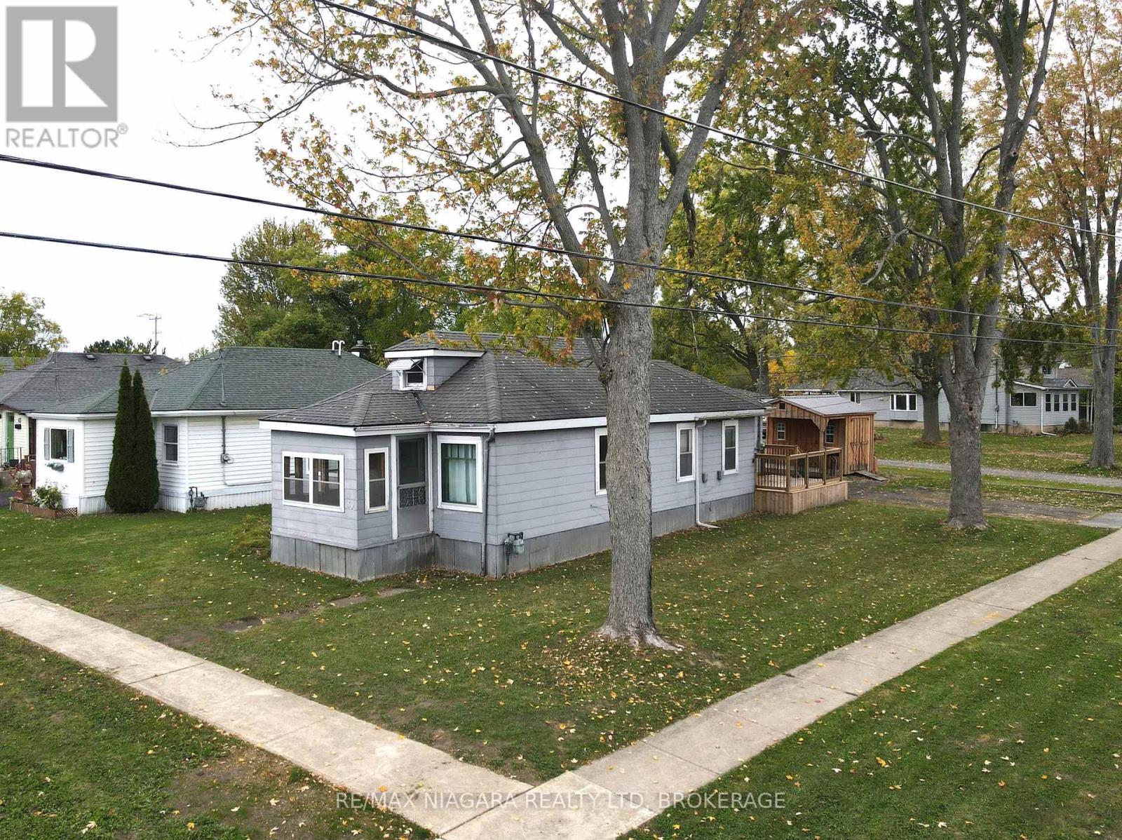 59 Radford Ave, Fort Erie, ON L2A 5H7