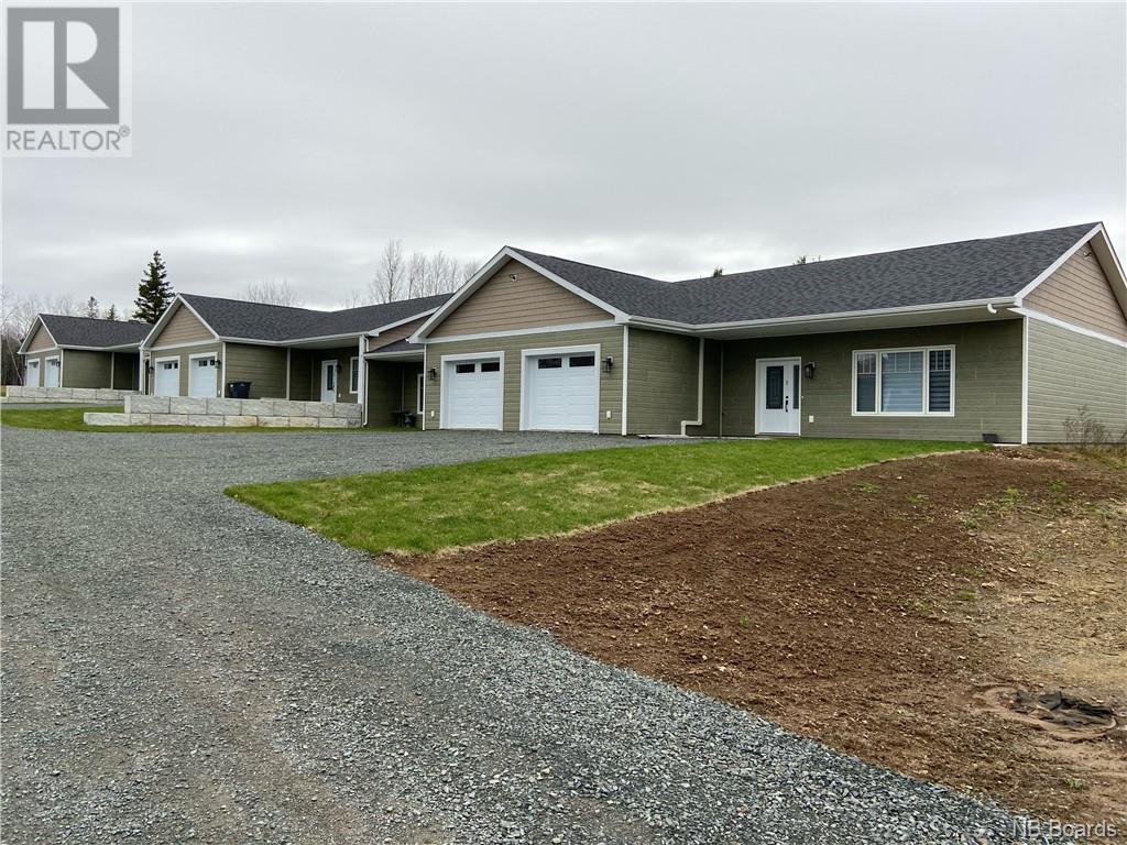 2039 King George Hwy, Miramichi, NB E1V 5L8
