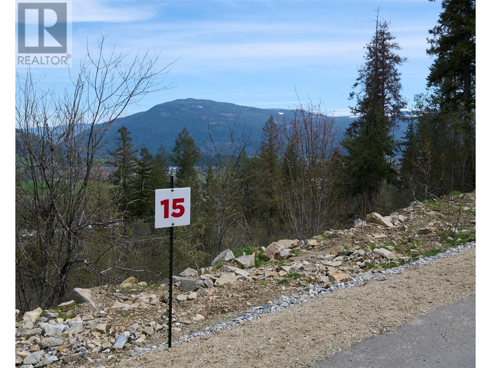 237 Crooked Pine Rd, Enderby, BC V0E 1V1
