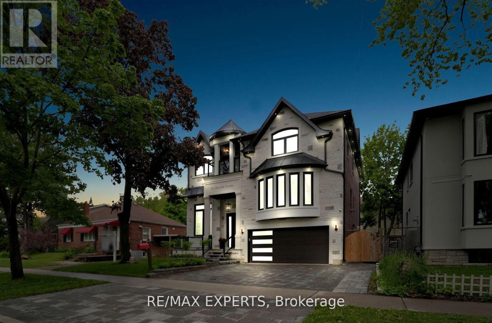 92 Churchill Ave, Toronto, ON M2N 1Z1