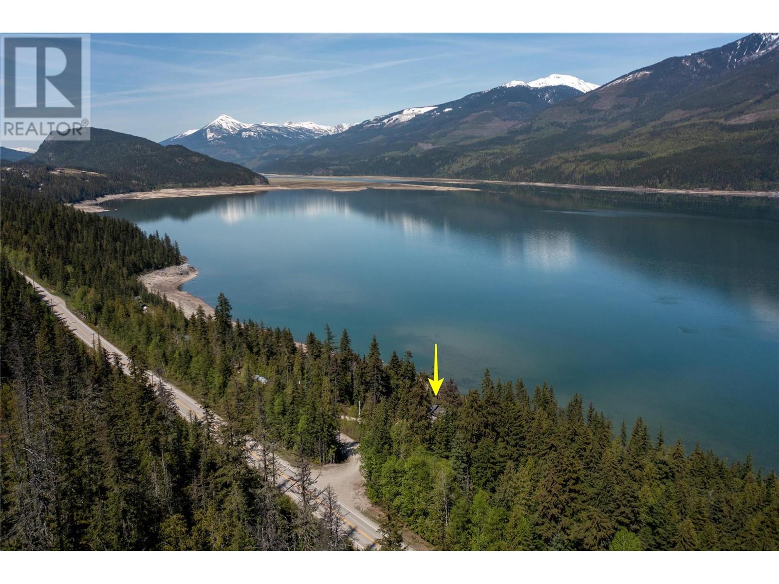 23 Highway S Unit 8420, Revelstoke, BC V0E 2S0