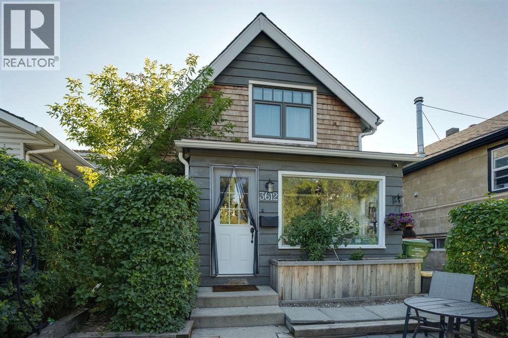 3612 Parkhill St SW, Calgary, AB T2S 0H6