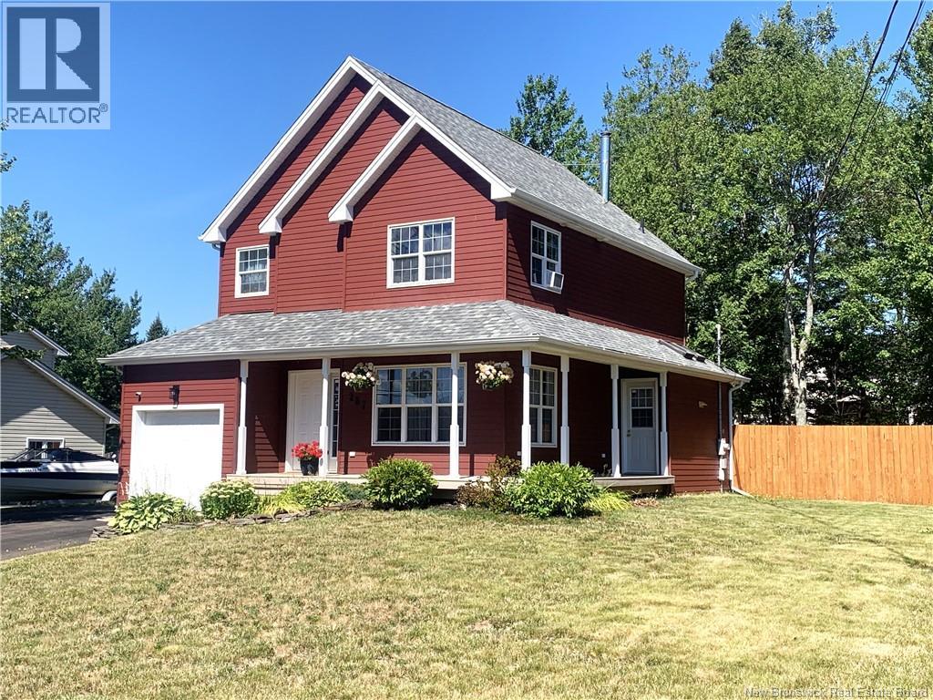287 Manon St, Dieppe, NB E1A 7W9